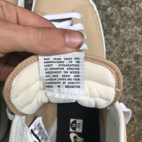 Nike Blazer Leather Hi-Tops - Picture 4 of 5